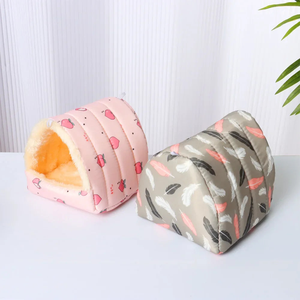 Cute Cartoon Rabbit Squirrel Mini Cage Guinea Pig Nest Small Animal Mice Rat Pet Sleeping Bed Hamster House Winter Warm Soft Mat