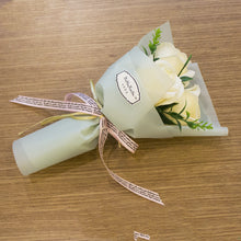 3枝香皂玫瑰花束仿真花七夕節禮物送給媽媽