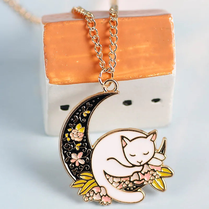 Yungqi Fashion Cartoon Cat Flower Necklace Hip Hop Couple Animal Kitten Pet Charm Pendant Friends Gift Clavicle Chocker Bijoux