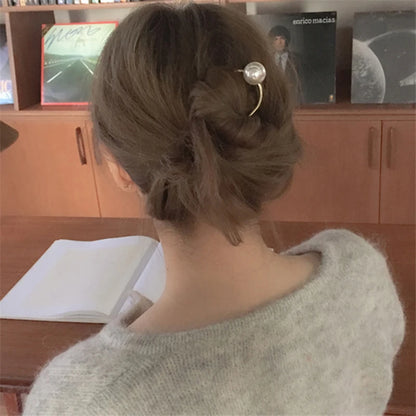 新しいパールヘアピン 韓国製 U字型メタルシェルヘアクリップピン レディース ガールズ ヘアスティック バンメーカー ヘアスタイリングアクセサリー ギフト