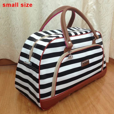 Hot Sale PU Leather Women Travel Duffel Bag for Men Large Capacity Waterproof Travel Bag Design Zipper Multifunction Luggage Bag