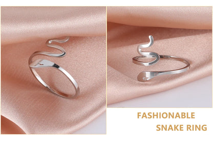 Skyrim Adjustable Ring for Women Stainless Steel Cat Snake Cross Dog Paw Lightning Angel Wing Couple Ring 2024 Trendy Jewelry