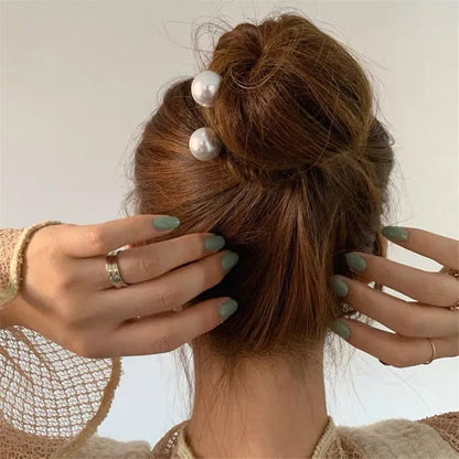 新しいパールヘアピン 韓国製 U字型メタルシェルヘアクリップピン レディース ガールズ ヘアスティック バンメーカー ヘアスタイリングアクセサリー ギフト