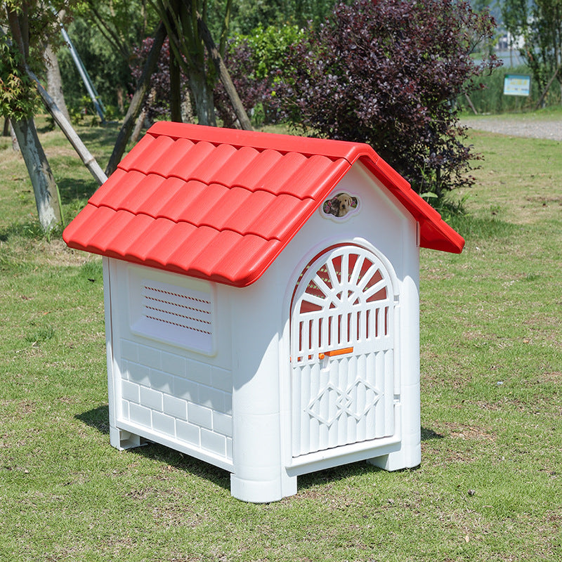 Outdoor Plastic Dog Kennel – Rainproof, Ventilated, Detachable