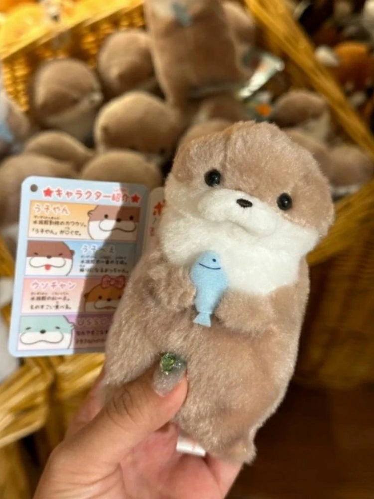 Cute Otters Holding Fish Plush Doll Keyrings Lightweight Hanging Pendant Props For School Bag Key Wallet Doll  11cm