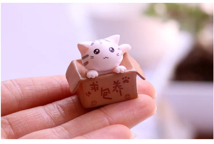 Kawaii Mini Cat Ornament Garden kitten statue Gift For Kids Children Baby Room Decoration Toy