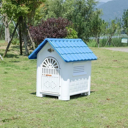 Outdoor Plastic Dog Kennel – Rainproof, Ventilated, Detachable
