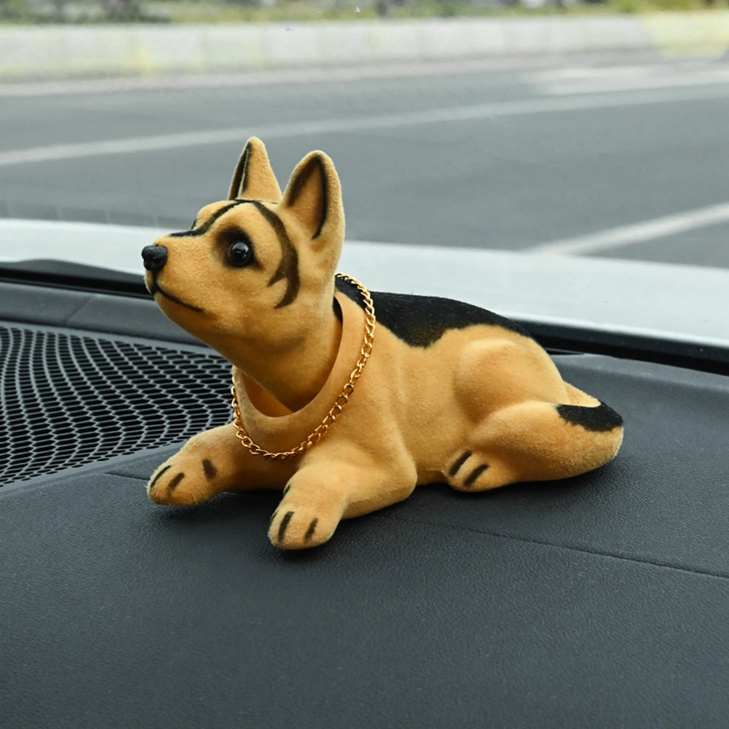 Creative Bobble Head Dog Figure Ornament Statue Cute Shaking Head Dog Car Ornament for Car Dashboard Tabletop Decoration Bobbing