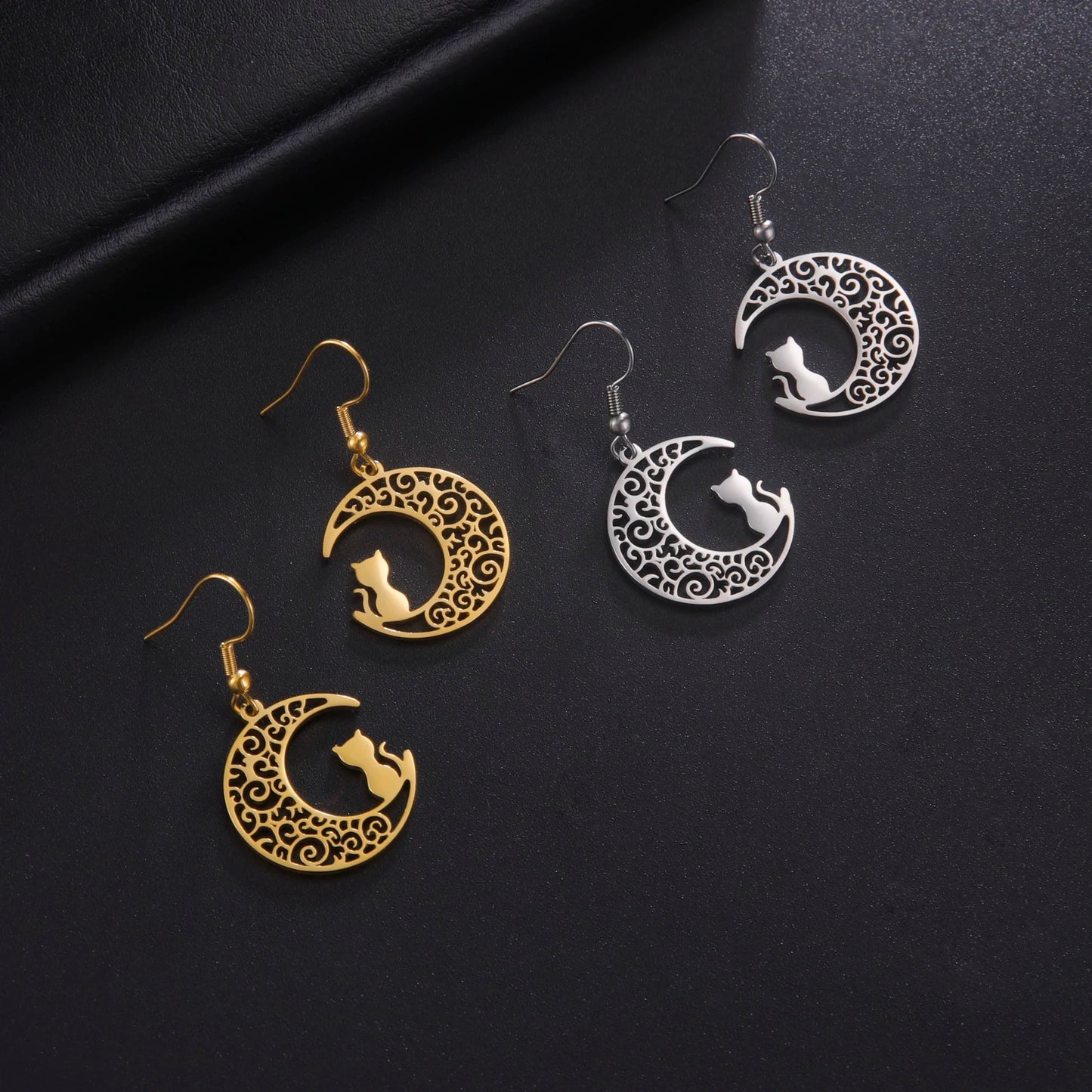Cazador Cute Cat Kitten Crescent Moon Earrings for Women 2024 Stainless Steel Filigree Drop Earrings Jewelry Birthday Gift 2024
