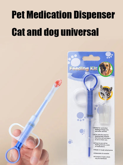 Integrated pet medicine dispenser, cat and dog syringe, cat pill syringe, dropper, deworming feeder