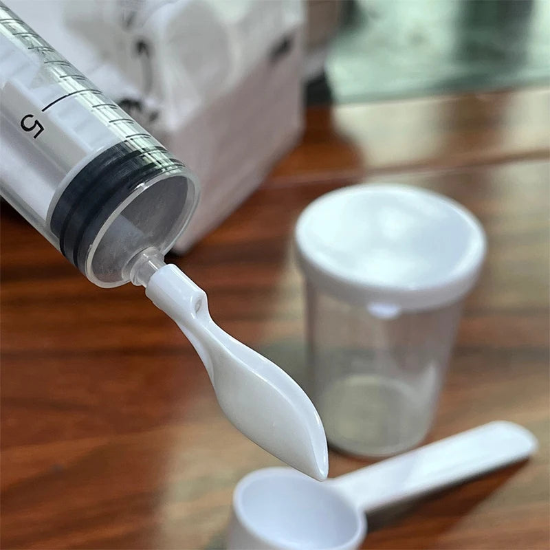 Bird Parrot Feeder Spoon with Manual Syringe Baby Bird Water Milk Medicine Feeding Syringe 20ml