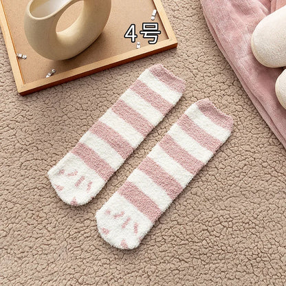 秋冬用コーラルベルベットソックス かわいい猫の爪ソックス レディース 子供 女の子 ミドルチューブ 厚手スリープソックス ホームフロアソックス
