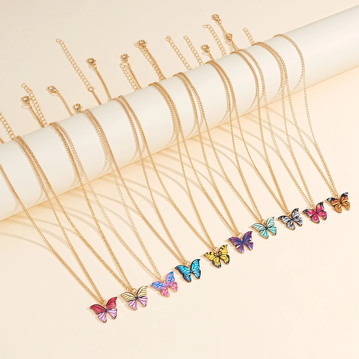 10 Pcs Fashion Butterfly Necklaces For Women Boho Vintage Colorful Simple Pendant Choker Chain 2024 New Jewelry Gifts Wholesale