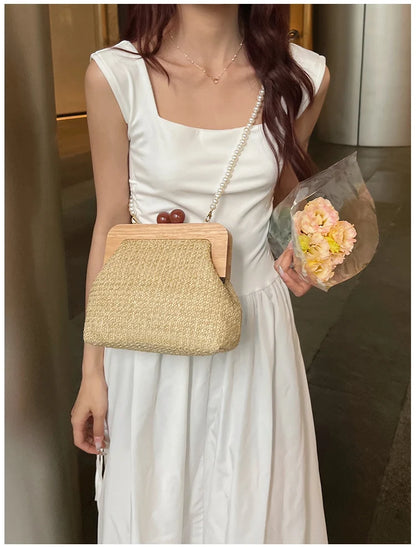 Design Woven Straw Clip Handbags and Purses Shouler Crossbody Bags for Women New Vintage Summer Beach Ladies Messenger Bags