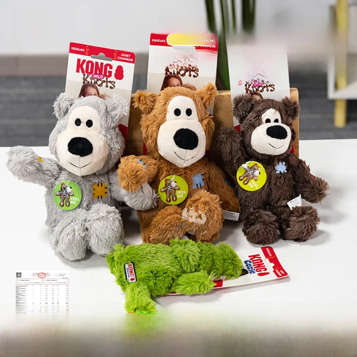 Kong Patch Bear Chew Resistant Plush Toy Sound Making Stress Relief Tug of War for Puppies And Adult Dogs Pet Toys Short Plush