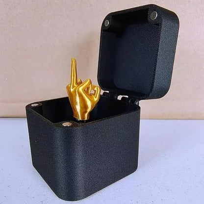 Fun Gag Birthday Gift Accessories Desk Decoration Surprise Gift Box Toys Middle Finger in the Box Supplies Crafts Decor figurine