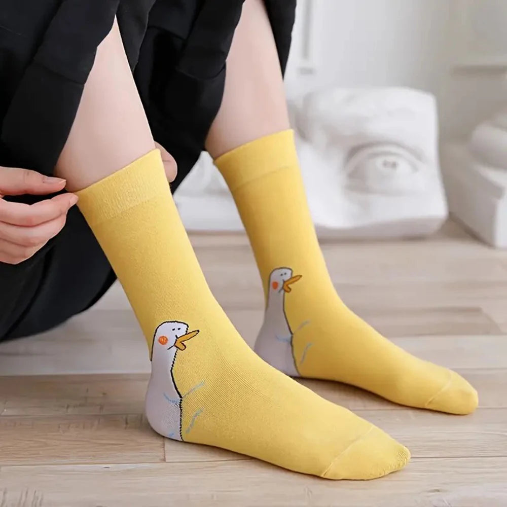 1 Pair petshomesupplies Cartoon Women Socks Fashionable And Versatile Cute Design Funny Goose Breathable Soft Comfortable Women Casual Socks﻿