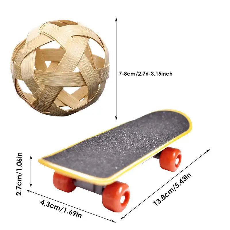 Mini Small Skateboard For Turtles Parrot Toy with 2 Turtle Feeding Ball Fruit Vegetable Holder Finger Skate Board For Tortoise