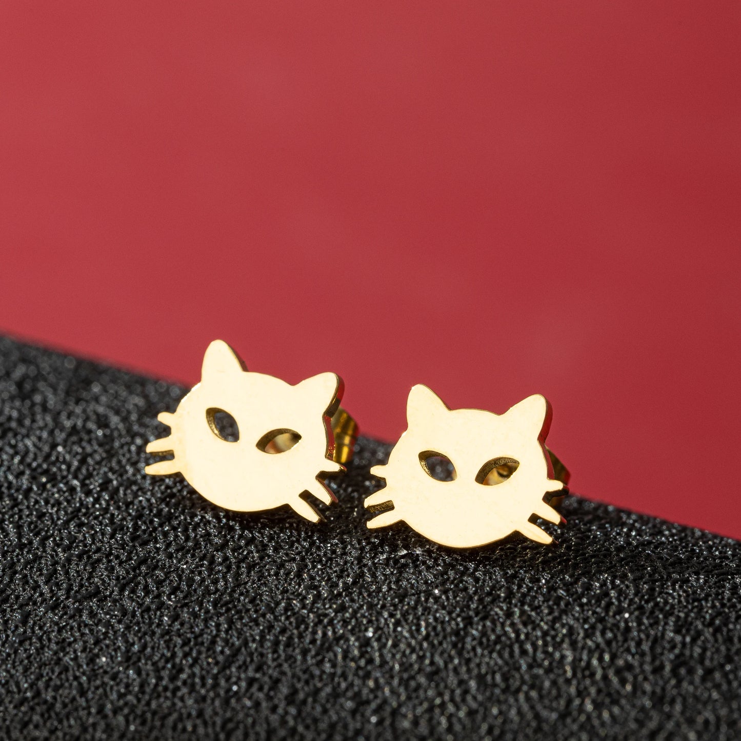 Jisensp 1ペア 漫画動物猫イヤリング かわいいステンレススチール 子猫スタッドイヤリング レディース ガールズ 面白いジュエリー イヤリング