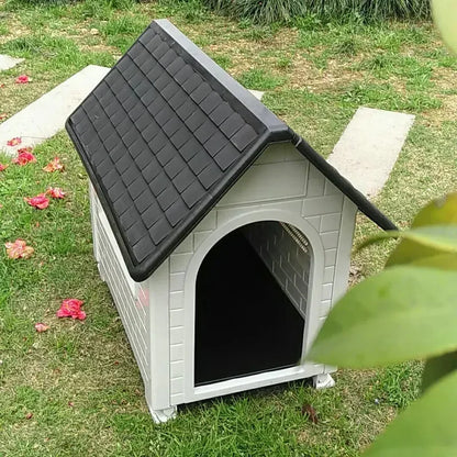 Luxury Plastic Outdoor Dog House for Small to Medium Pets