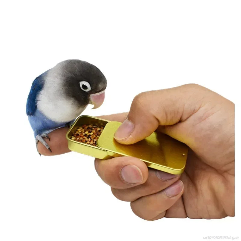 1 Pcs Bird Feeding Handheld Feeder Mini Feeding Box Multiple Colors Bird Training Food Jar Bird Growth Training Interactive Toy