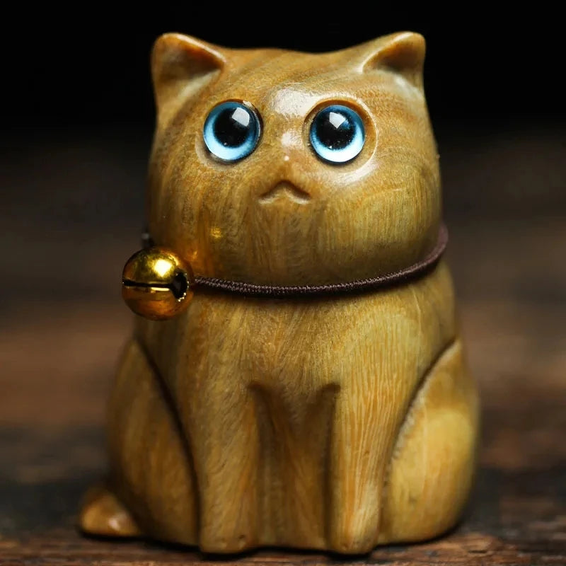 New miniature lucky cat Green Sandalwood Carving Slanted Head Cat Cute Kitten Snake Desktop Ornament Home Decoration