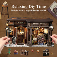 Cutebee 3D DIY 娃娃屋迷你比例微型娃娃屋套件帶防塵罩完美家居裝飾復古咖啡店