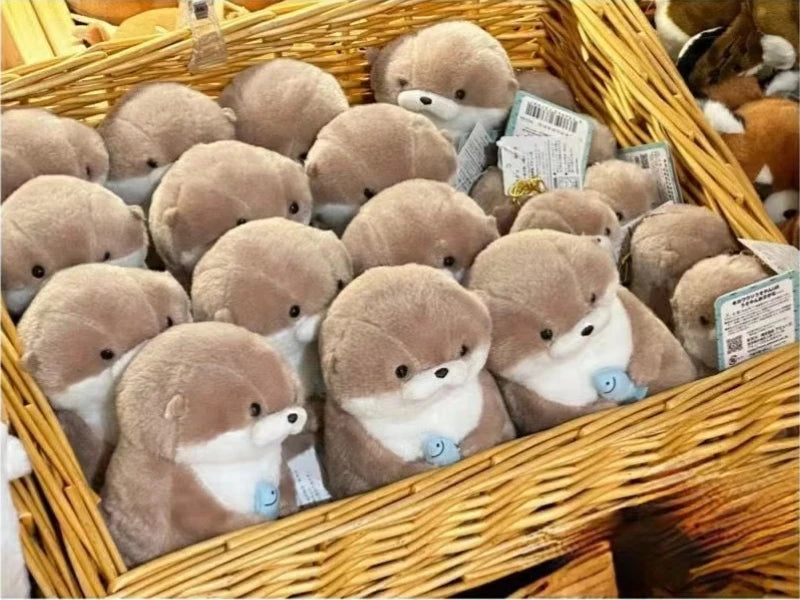 Cute Otters Holding Fish Plush Doll Keyrings Lightweight Hanging Pendant Props For School Bag Key Wallet Doll  11cm