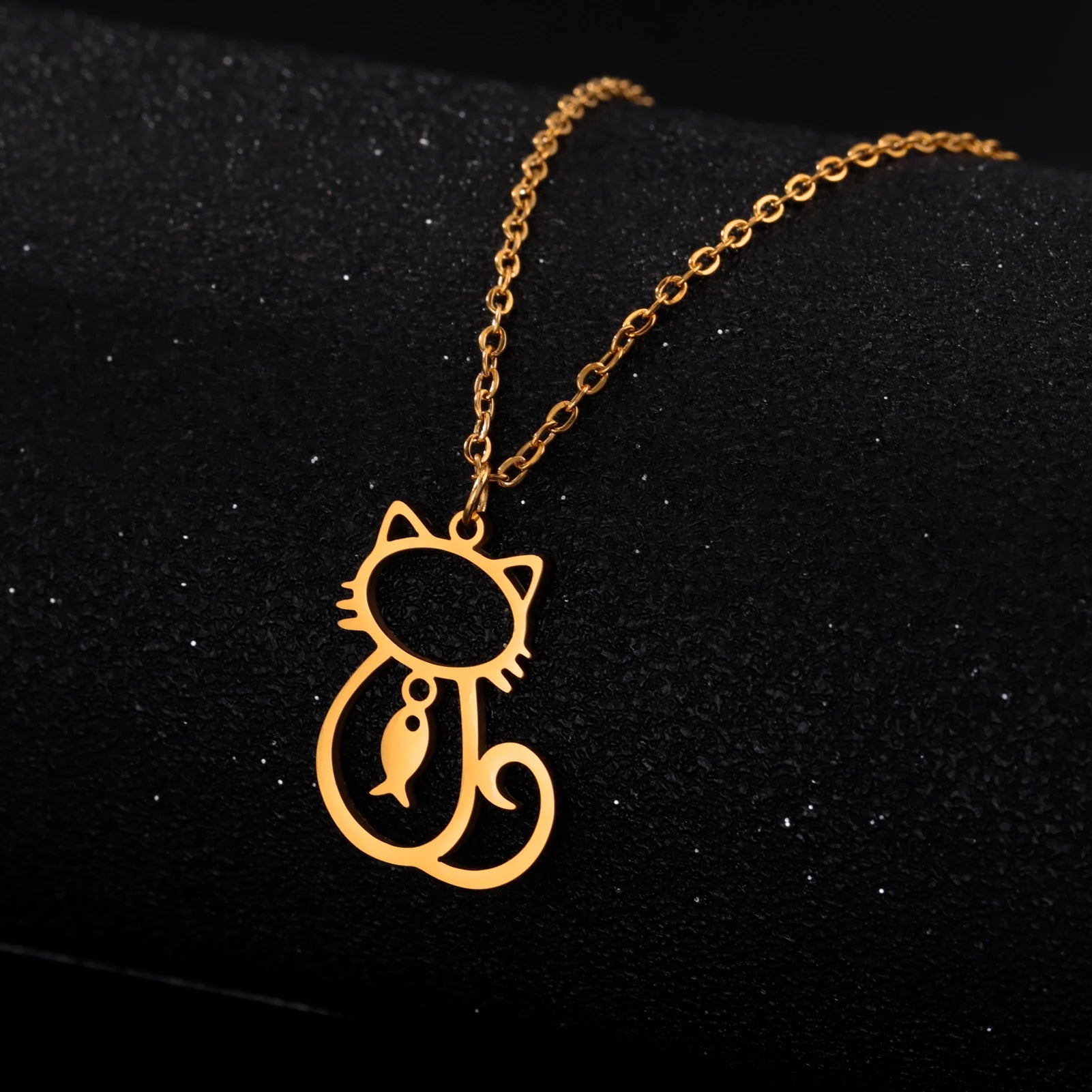 Unift Lovely Cat Pendant Necklace for Women Girl Stainless Steel Neck Chain Choker Pet Kitten Animal Kid Daughter Jewelry Gift