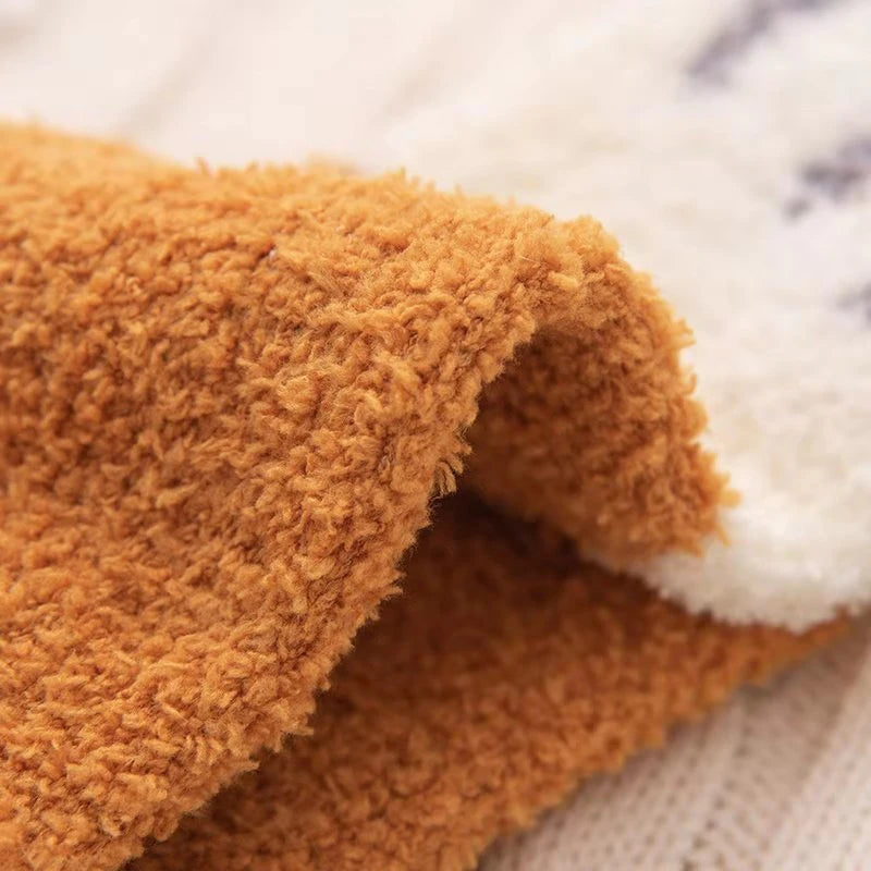 Women Winter Warm Fluffy Socks Cute Animal Claw Cat Paw Footprint Fuzzy Socks Female Thick Coral Fleece Home Floor Sleep Socks