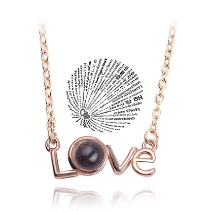 Love Heart Necklace 100 Languages I Love You Projection Pendant Jewelry For Mom Girlfriend Birthday Christmas Romantic Gifts