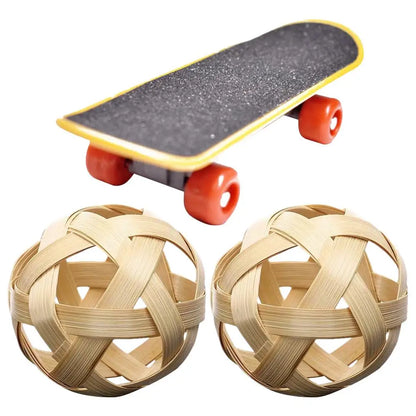 Mini Small Skateboard For Turtles Parrot Toy with 2 Turtle Feeding Ball Fruit Vegetable Holder Finger Skate Board For Tortoise