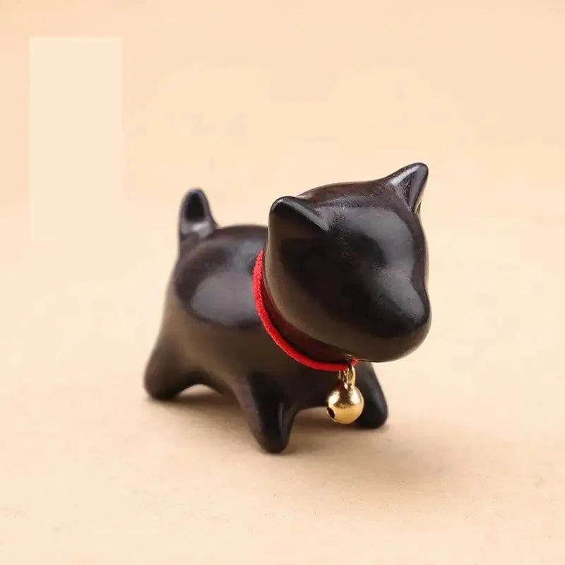 New miniature lucky cat Green Sandalwood Carving Slanted Head Cat Cute Kitten Snake Desktop Ornament Home Decoration